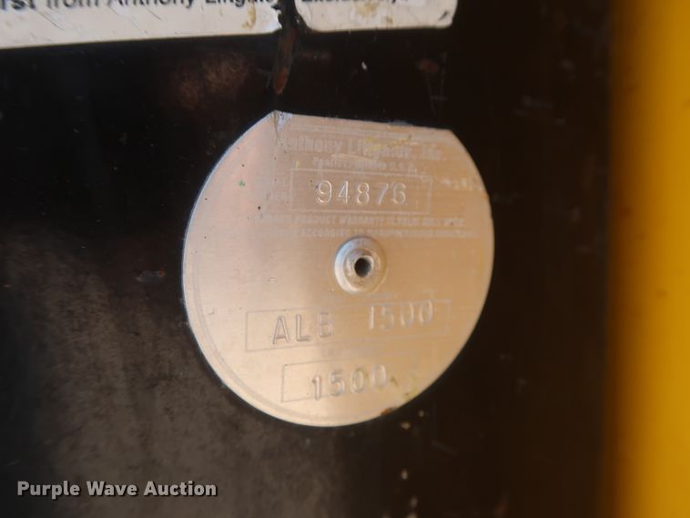 image for item HT9564 2012 Chevrolet Silverado 2500HD  utility bed pickup truck