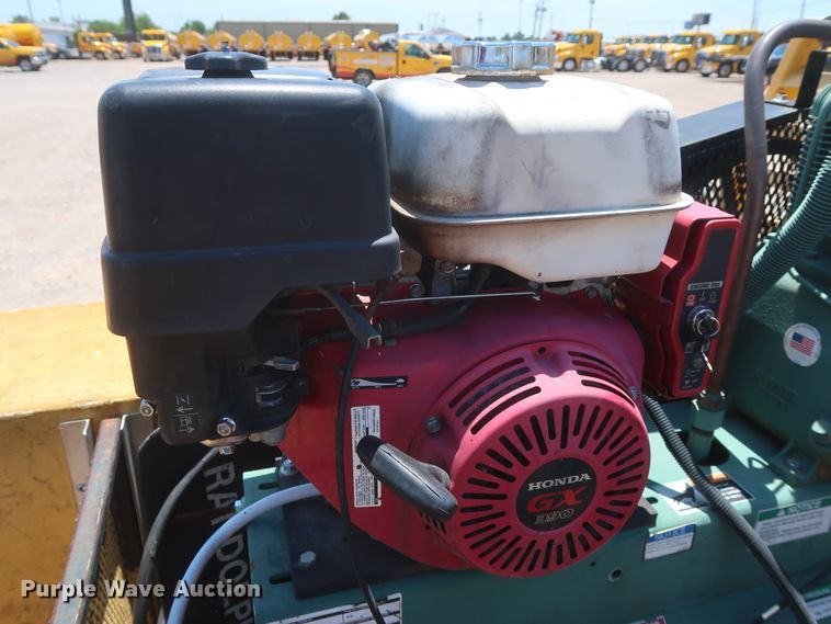 image for item HT9564 2012 Chevrolet Silverado 2500HD  utility bed pickup truck