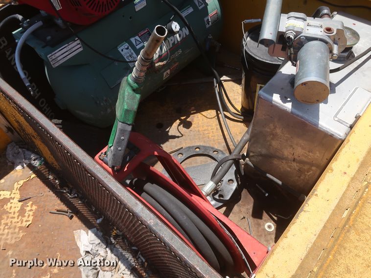 image for item HT9564 2012 Chevrolet Silverado 2500HD  utility bed pickup truck