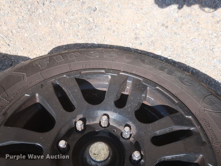 image for item HT9565 2015 Ford F350 Super Duty XL  utility bed pickup truck