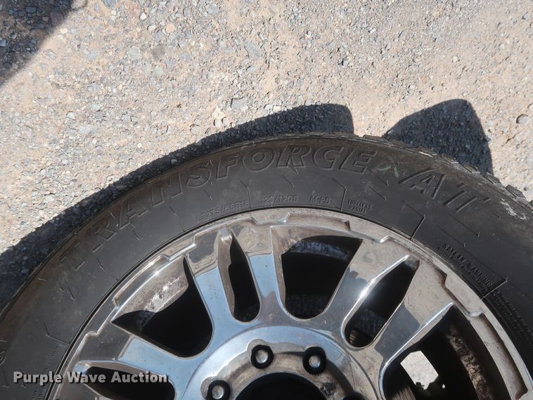 image for item HT9567 2009 Ford F250 Super Duty XL  utility bed pickup truck