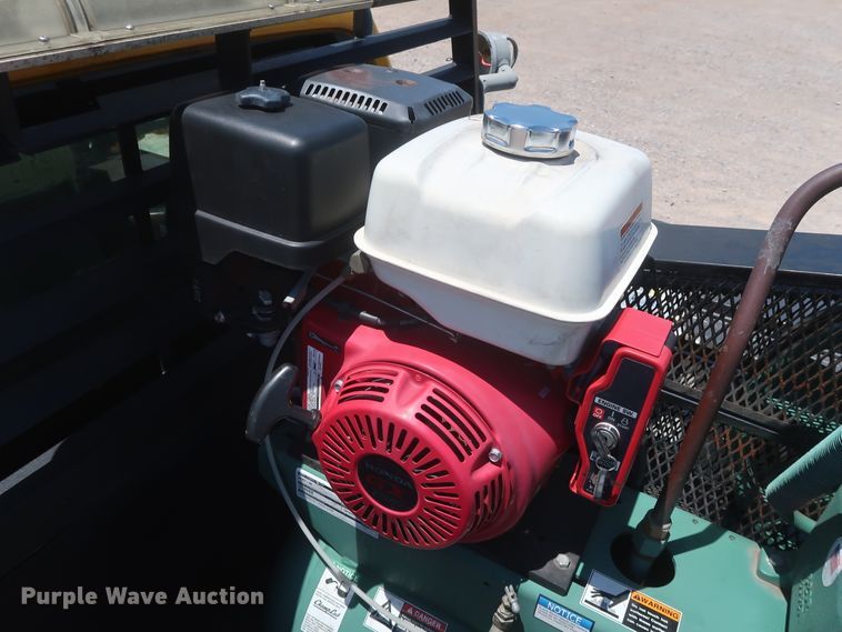 image for item HT9568 2011 Ford F250 Super Duty XL  utility bed pickup truck