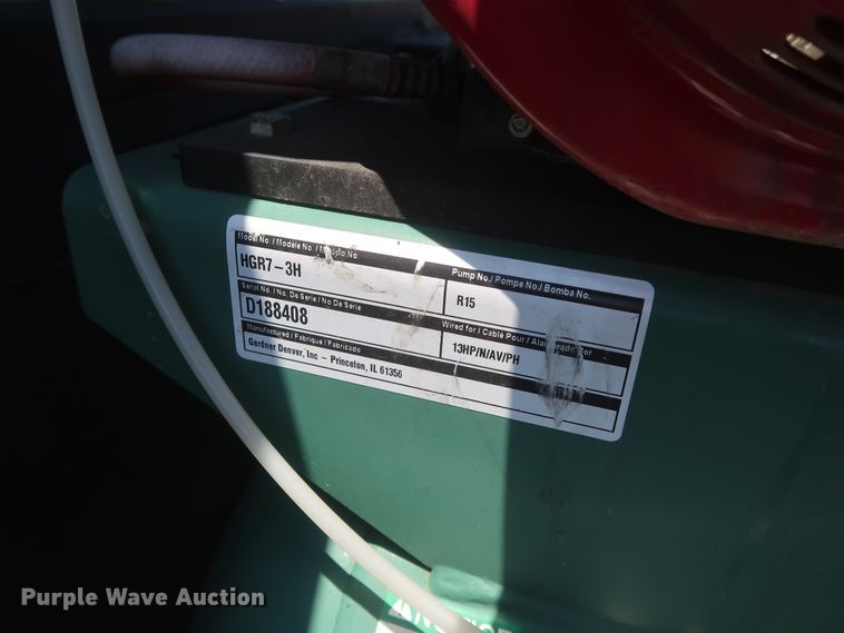 image for item HT9568 2011 Ford F250 Super Duty XL  utility bed pickup truck