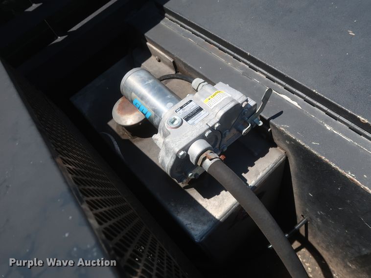 image for item HT9568 2011 Ford F250 Super Duty XL  utility bed pickup truck