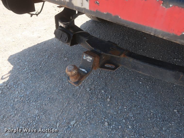 image for item HT9569 2015 Ford F350 Super Duty XL  utility bed pickup truck