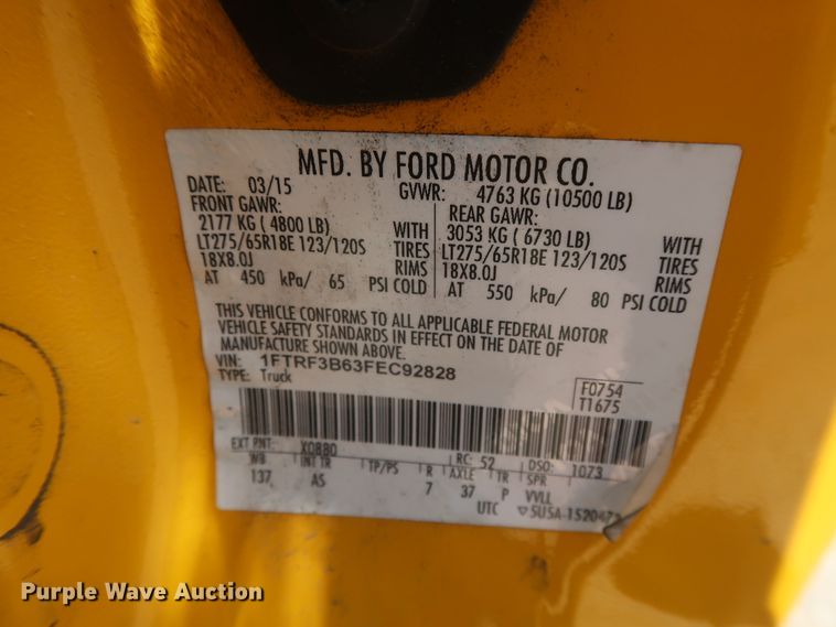 image for item HT9570 2015 Ford F350 Super Duty XL  utility bed pickup truck