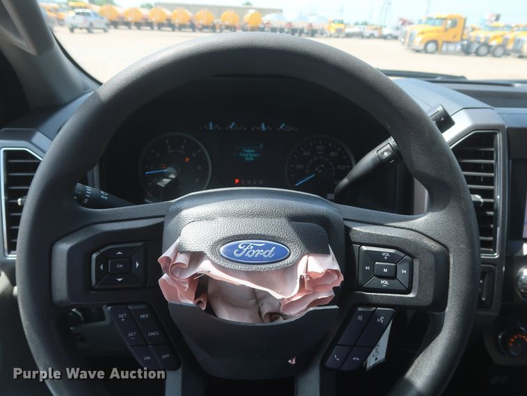 image for item HT9571 2019 Ford F150 XLT  SuperCrew pickup truck