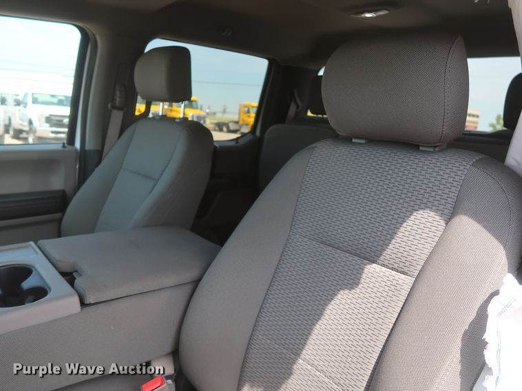 image for item HT9571 2019 Ford F150 XLT  SuperCrew pickup truck