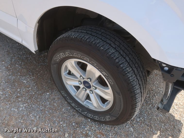 image for item HT9571 2019 Ford F150 XLT  SuperCrew pickup truck