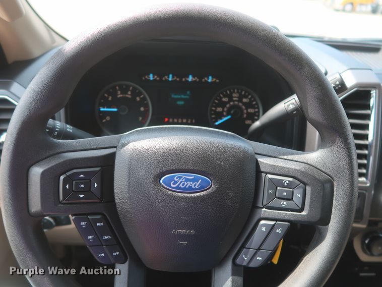 image for item HT9572 2015 Ford F150 XLT Oklahoma Edition  SuperCrew pickup truck