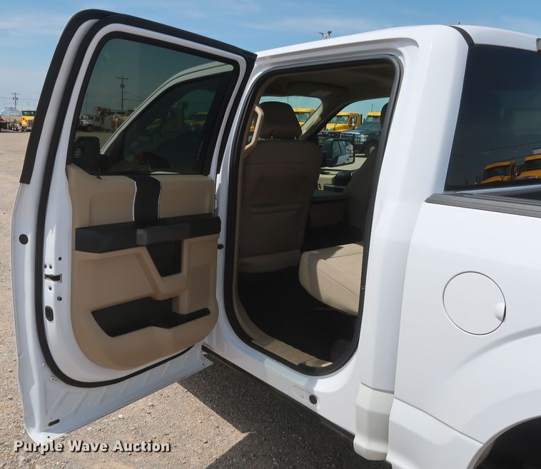 image for item HT9572 2015 Ford F150 XLT Oklahoma Edition  SuperCrew pickup truck