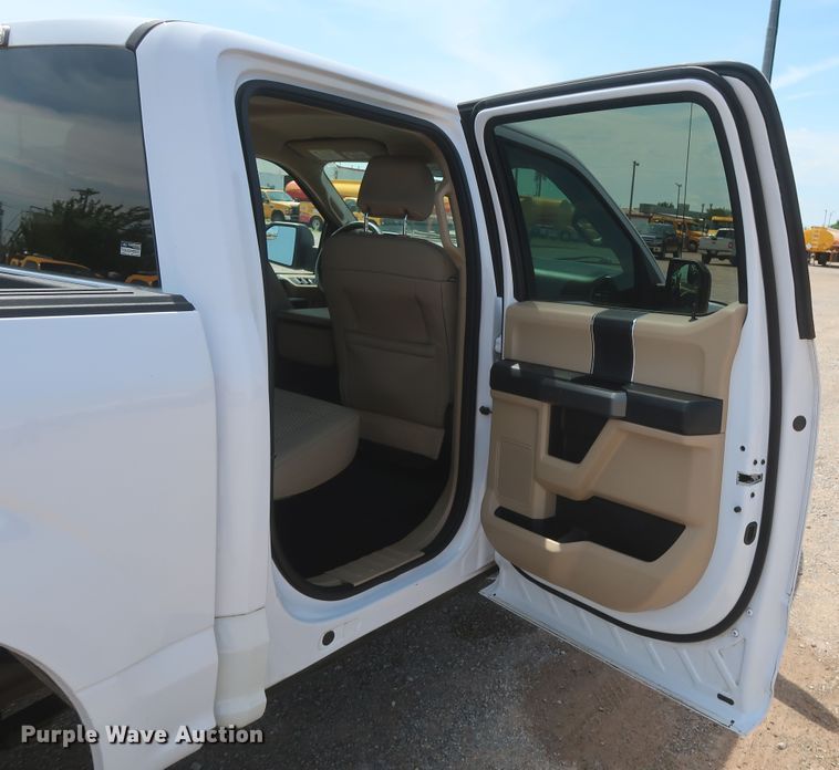 image for item HT9572 2015 Ford F150 XLT Oklahoma Edition  SuperCrew pickup truck