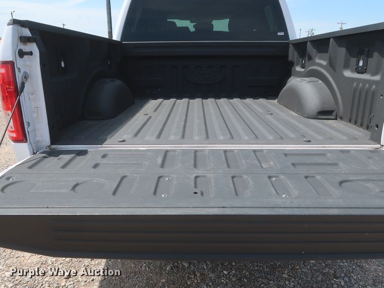 image for item HT9572 2015 Ford F150 XLT Oklahoma Edition  SuperCrew pickup truck