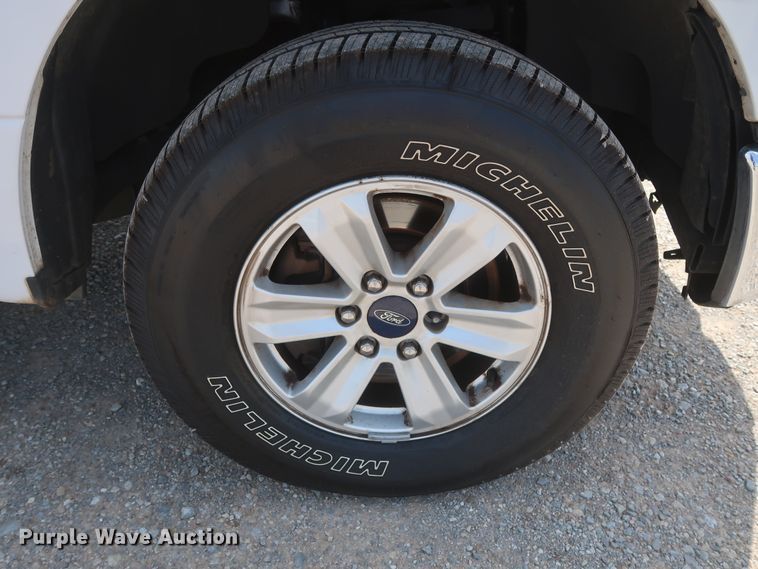 image for item HT9572 2015 Ford F150 XLT Oklahoma Edition  SuperCrew pickup truck