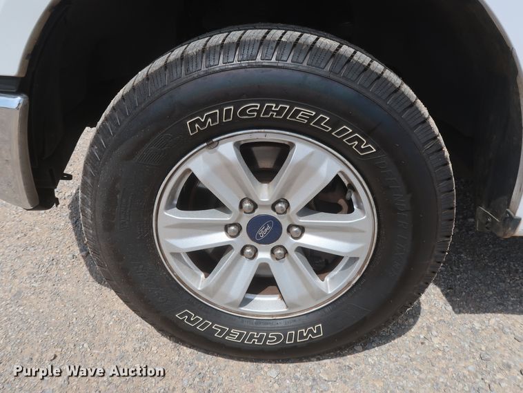 image for item HT9572 2015 Ford F150 XLT Oklahoma Edition  SuperCrew pickup truck