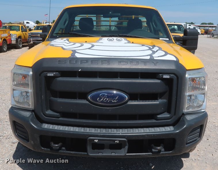 image for item HT9574 2012 Ford F250 Super Duty XL  utility bed pickup truck