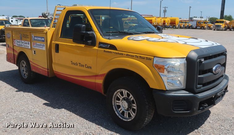 image for item HT9574 2012 Ford F250 Super Duty XL  utility bed pickup truck