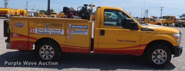 image for item HT9574 2012 Ford F250 Super Duty XL  utility bed pickup truck