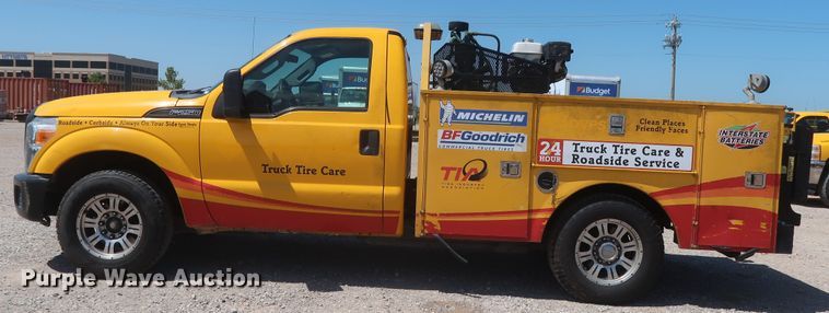 image for item HT9574 2012 Ford F250 Super Duty XL  utility bed pickup truck