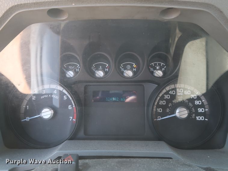 image for item HT9574 2012 Ford F250 Super Duty XL  utility bed pickup truck