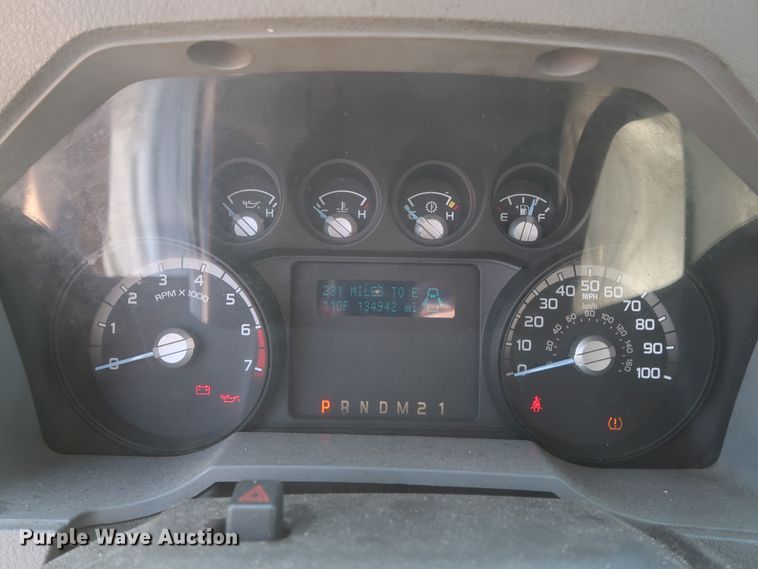 image for item HT9574 2012 Ford F250 Super Duty XL  utility bed pickup truck