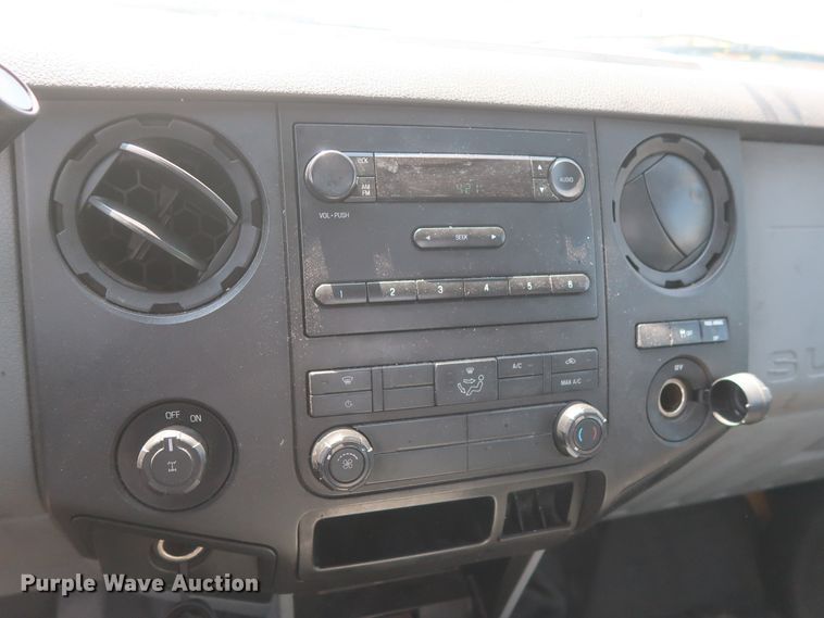 image for item HT9574 2012 Ford F250 Super Duty XL  utility bed pickup truck