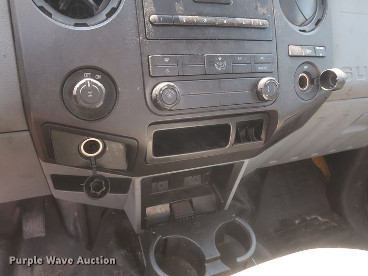 image for item HT9574 2012 Ford F250 Super Duty XL  utility bed pickup truck