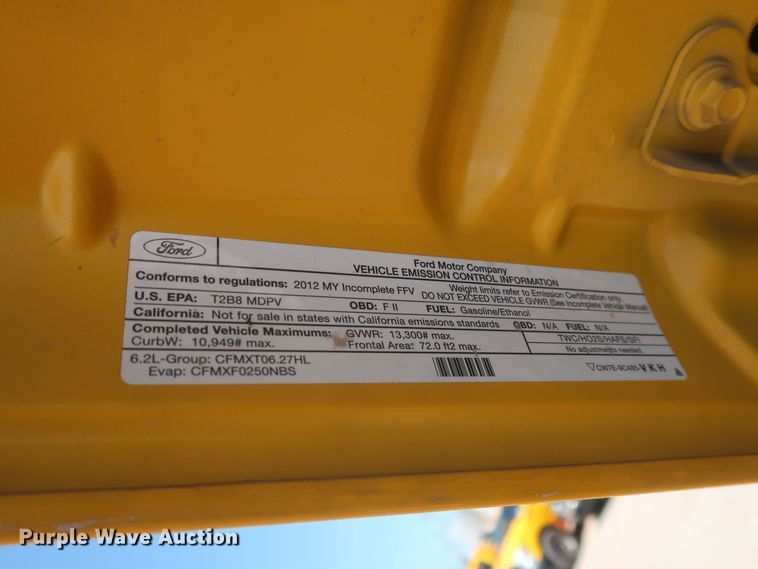 image for item HT9574 2012 Ford F250 Super Duty XL  utility bed pickup truck