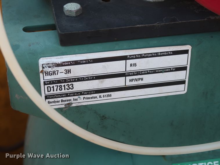 image for item HT9574 2012 Ford F250 Super Duty XL  utility bed pickup truck