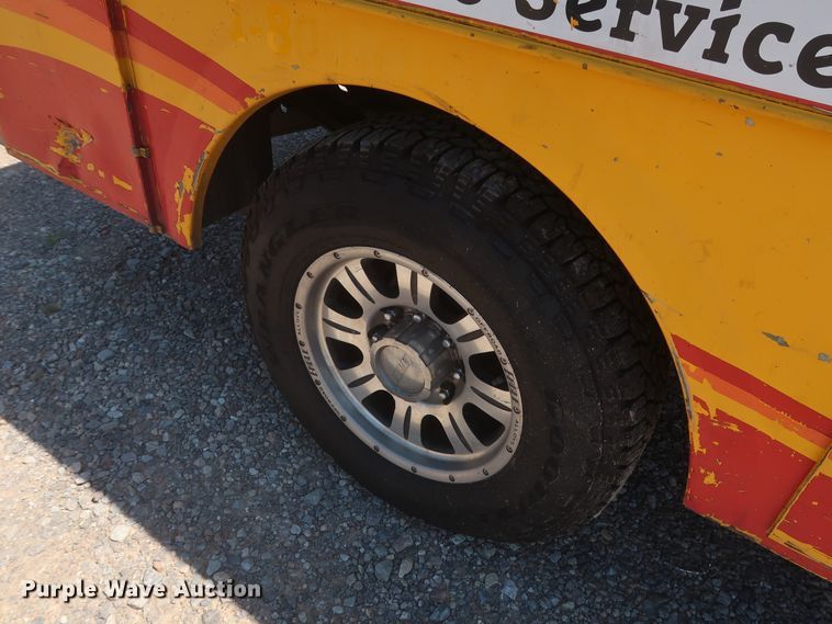 image for item HT9574 2012 Ford F250 Super Duty XL  utility bed pickup truck