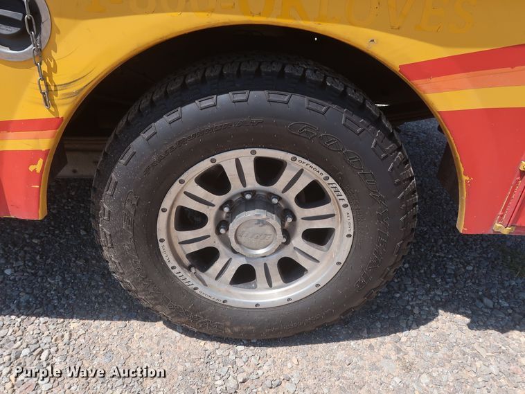 image for item HT9574 2012 Ford F250 Super Duty XL  utility bed pickup truck