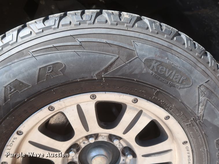 image for item HT9574 2012 Ford F250 Super Duty XL  utility bed pickup truck