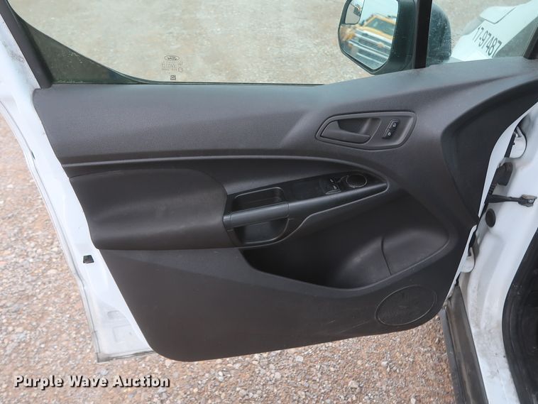 image for item HT9577 2017 Ford Transit Connect  van