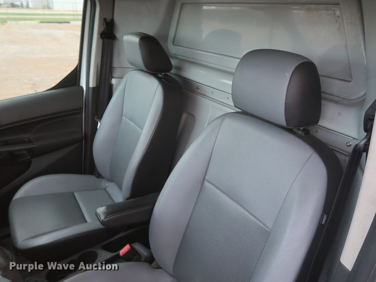 image for item HT9577 2017 Ford Transit Connect  van