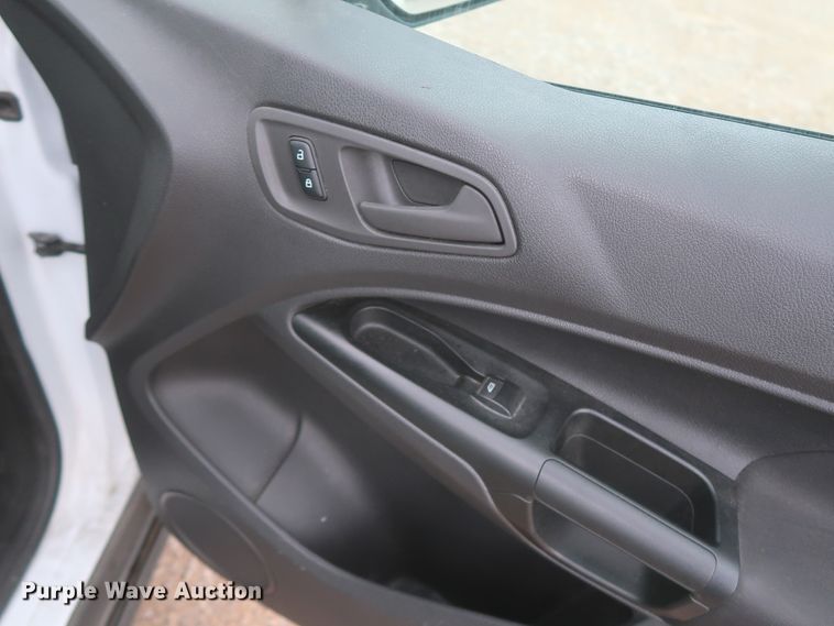 image for item HT9577 2017 Ford Transit Connect  van