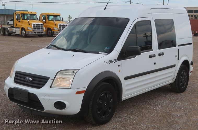 image for item HT9578 2013 Ford Transit Connect XLT  van