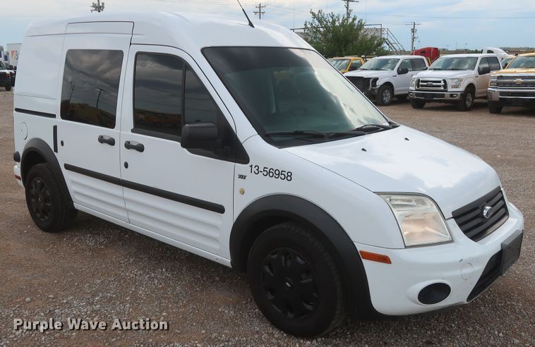 image for item HT9578 2013 Ford Transit Connect XLT  van