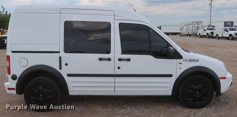 image for item HT9578 2013 Ford Transit Connect XLT  van