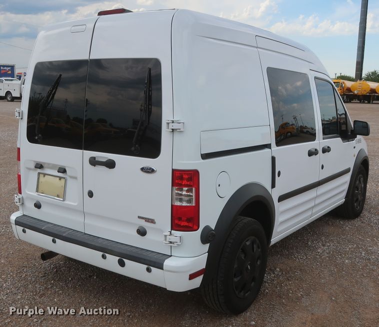 image for item HT9578 2013 Ford Transit Connect XLT  van