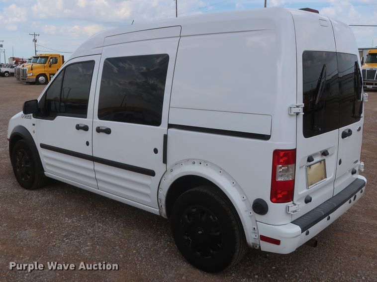 image for item HT9578 2013 Ford Transit Connect XLT  van