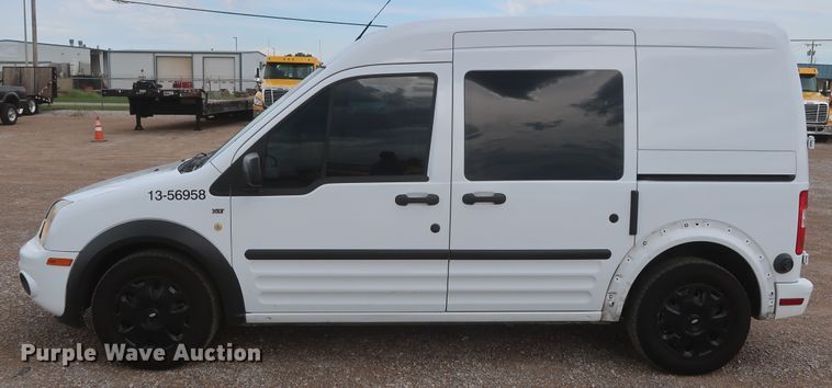 image for item HT9578 2013 Ford Transit Connect XLT  van