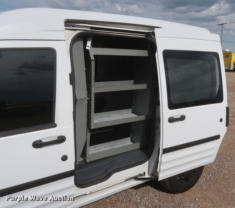 image for item HT9578 2013 Ford Transit Connect XLT  van