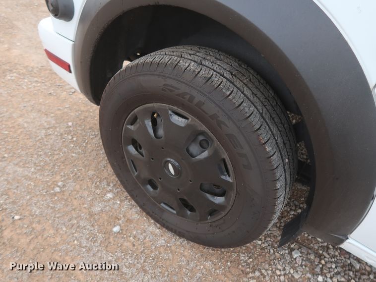 image for item HT9578 2013 Ford Transit Connect XLT  van