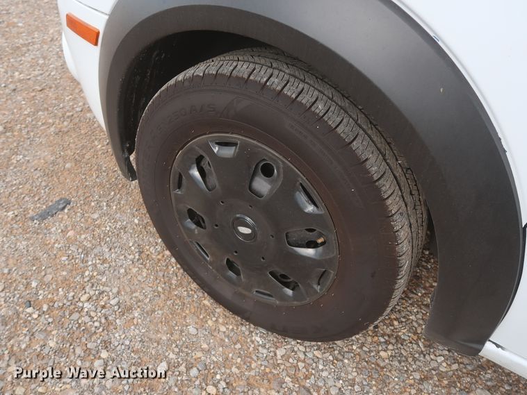 image for item HT9578 2013 Ford Transit Connect XLT  van