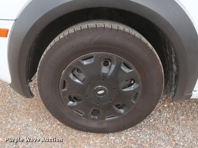 image for item HT9578 2013 Ford Transit Connect XLT  van