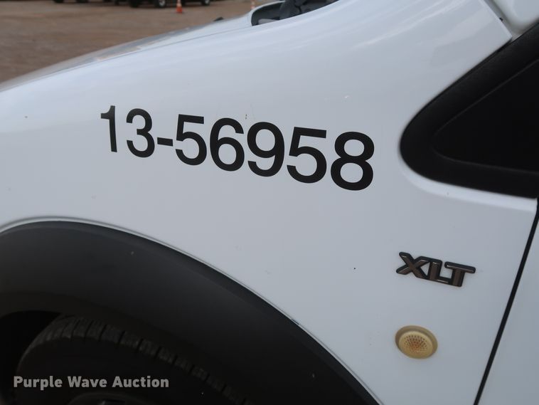 image for item HT9578 2013 Ford Transit Connect XLT  van