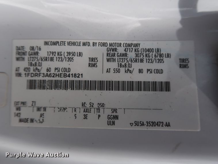 image for item HT9580 2017 Ford F350 Super Duty XL  utility bed pickup truck