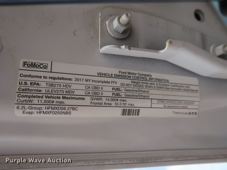 image for item HT9581 2017 Ford F350 Super Duty XL  utility bed pickup truck