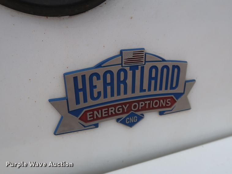 image for item HT9581 2017 Ford F350 Super Duty XL  utility bed pickup truck