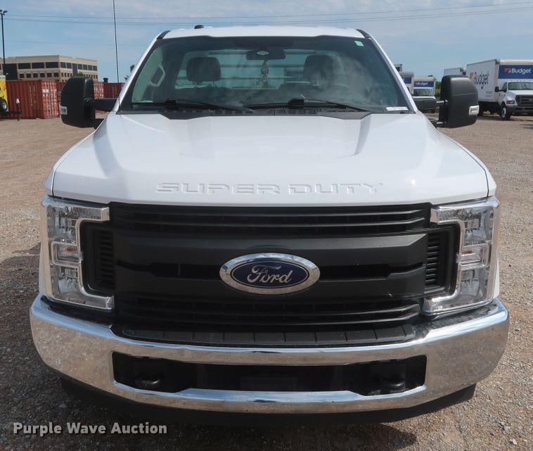 image for item HT9583 2017 Ford F350 Super Duty XL  utility bed pickup truck